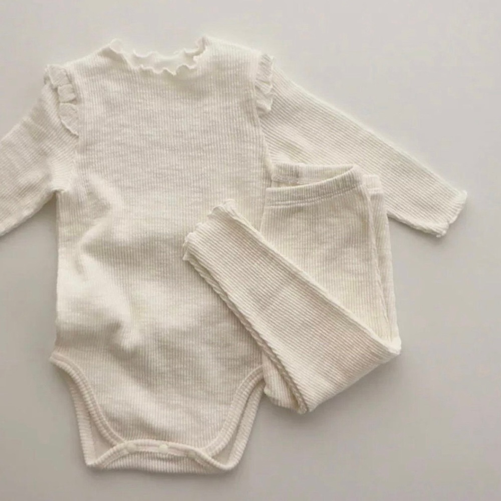 Ruffle Ribbed Bodysuit Set, Baby Girl Outfit, Ruffled Leggings Long Sleeve Set